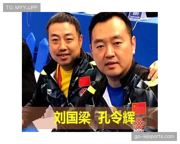 孔令辉当年赢球后兜里揣着冠军奖金去吃路边摊，结果被认出来要了签名